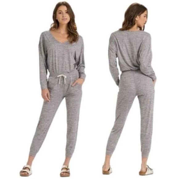 Vuori Pants & Jumpsuits Vuori Lux Jumpsuit Long Sleeve Gray Jogger
